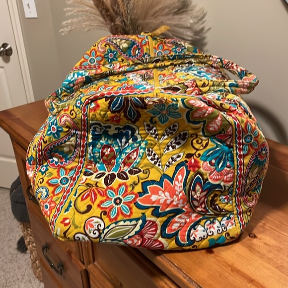 Vera Bradley XL Luggage - Picture 4 of 6